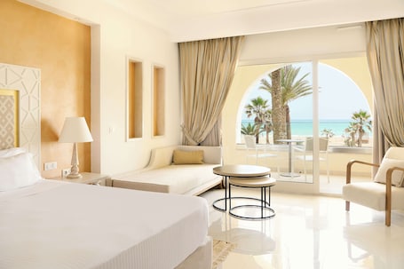 Minibar, in-room safe, individually decorated, individually furnished. Iberostar Selection Eolia Djerba