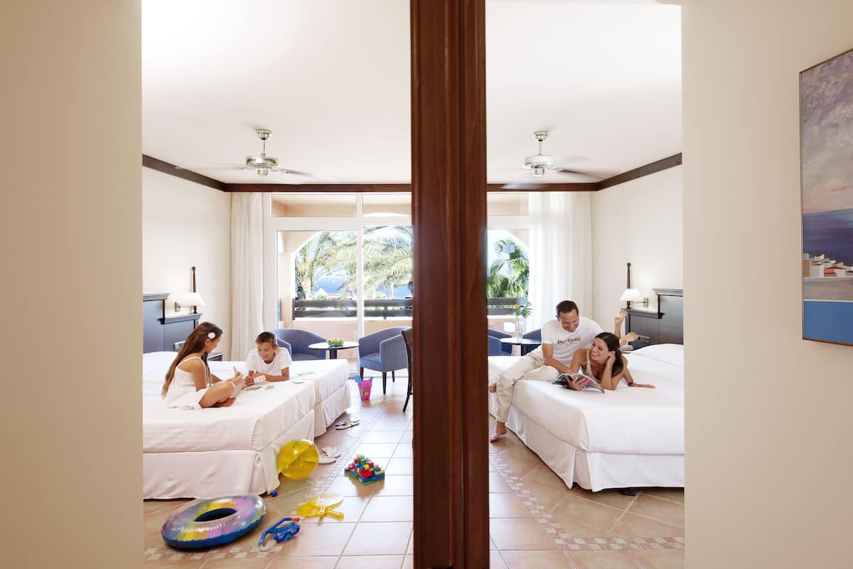 Minibar, in-room safe, desk, free cots/infant beds