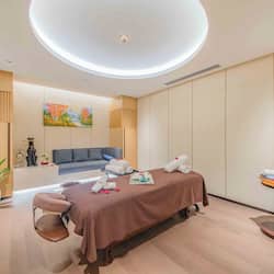 Sauna, hot tub, body treatments, facials, massages