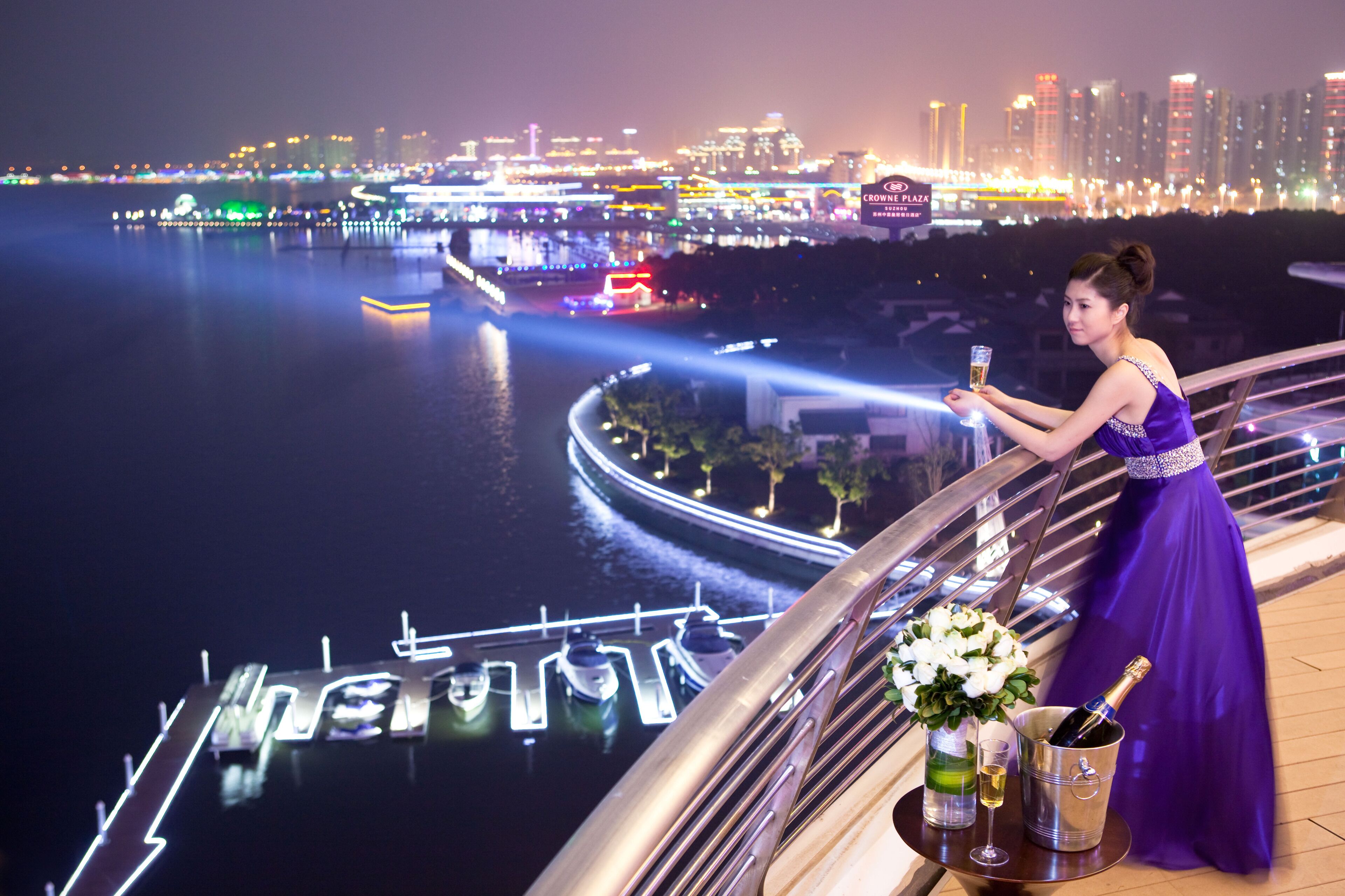 Suite, 1 King Bed, Club Lounge Access (Captain, Lounge Access) | Terrace/patio
