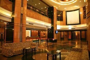 Lobby sitting area - Gardford International (Guangzhou)