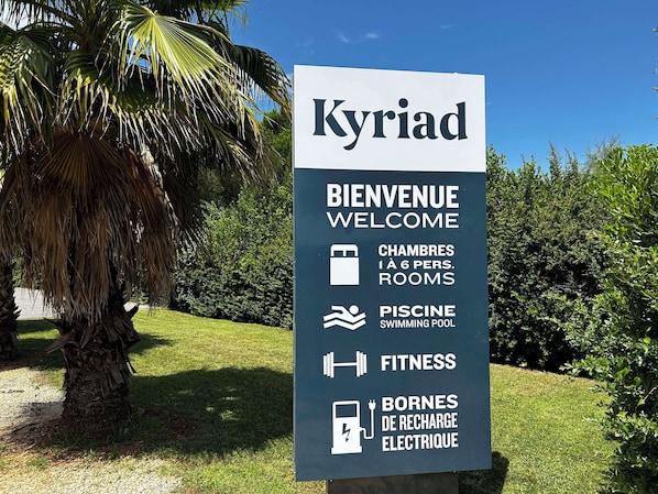 Exterior - Kyriad Montpellier Aéroport - Parc Expo (Mauguio)