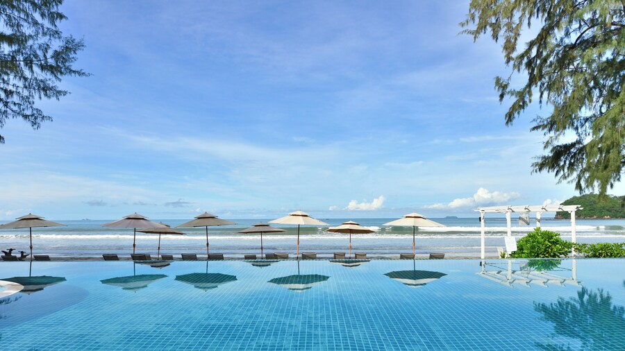 Twin Lotus Resort and Spa (Adult Only / November to April)