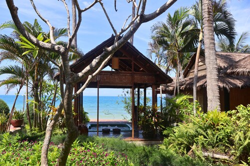 Victoria Phan Thiet Beach Resort & Spa