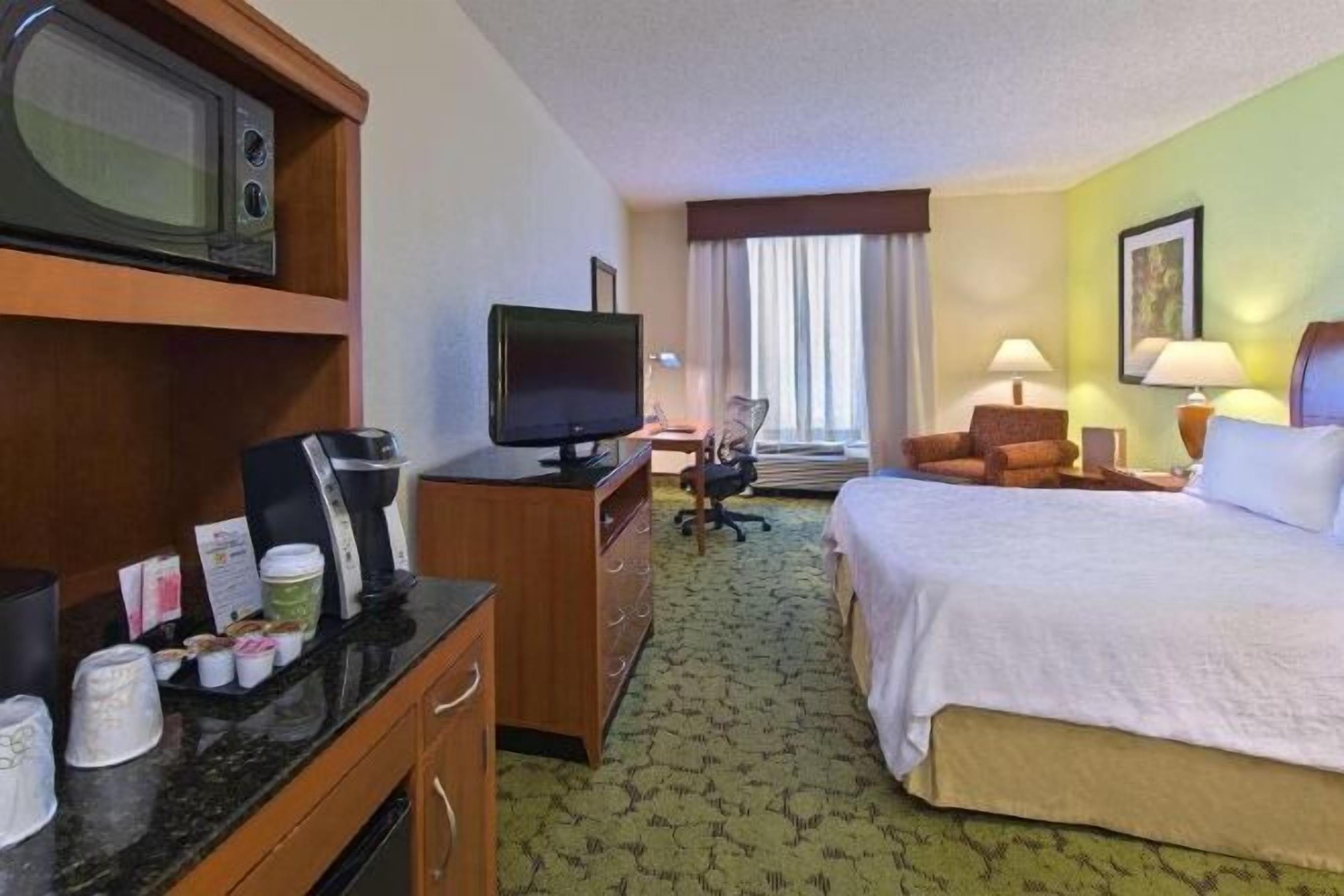 In-room safe, desk, iron/ironing board, free cots/infant beds