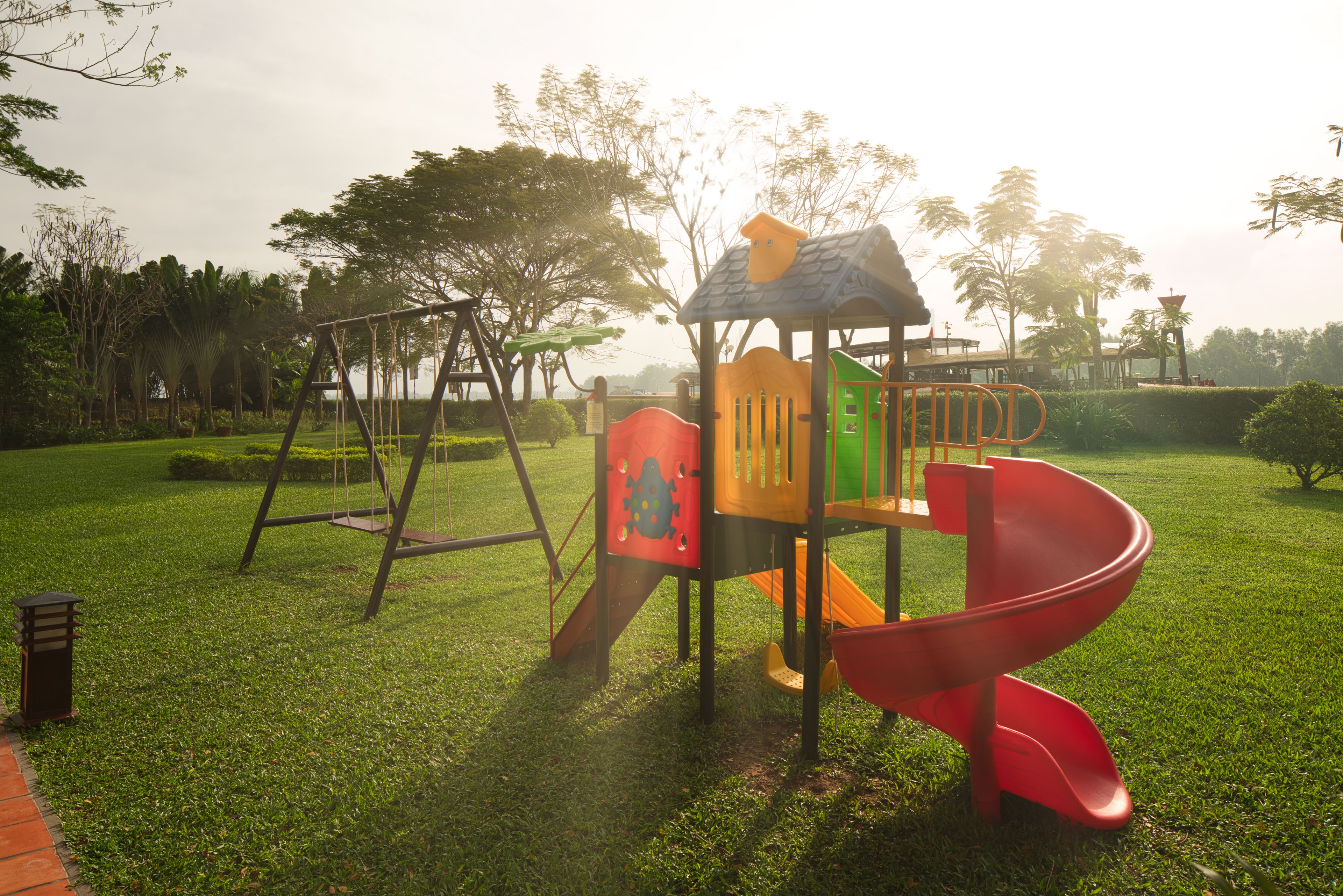 children’s play area – outdoor
