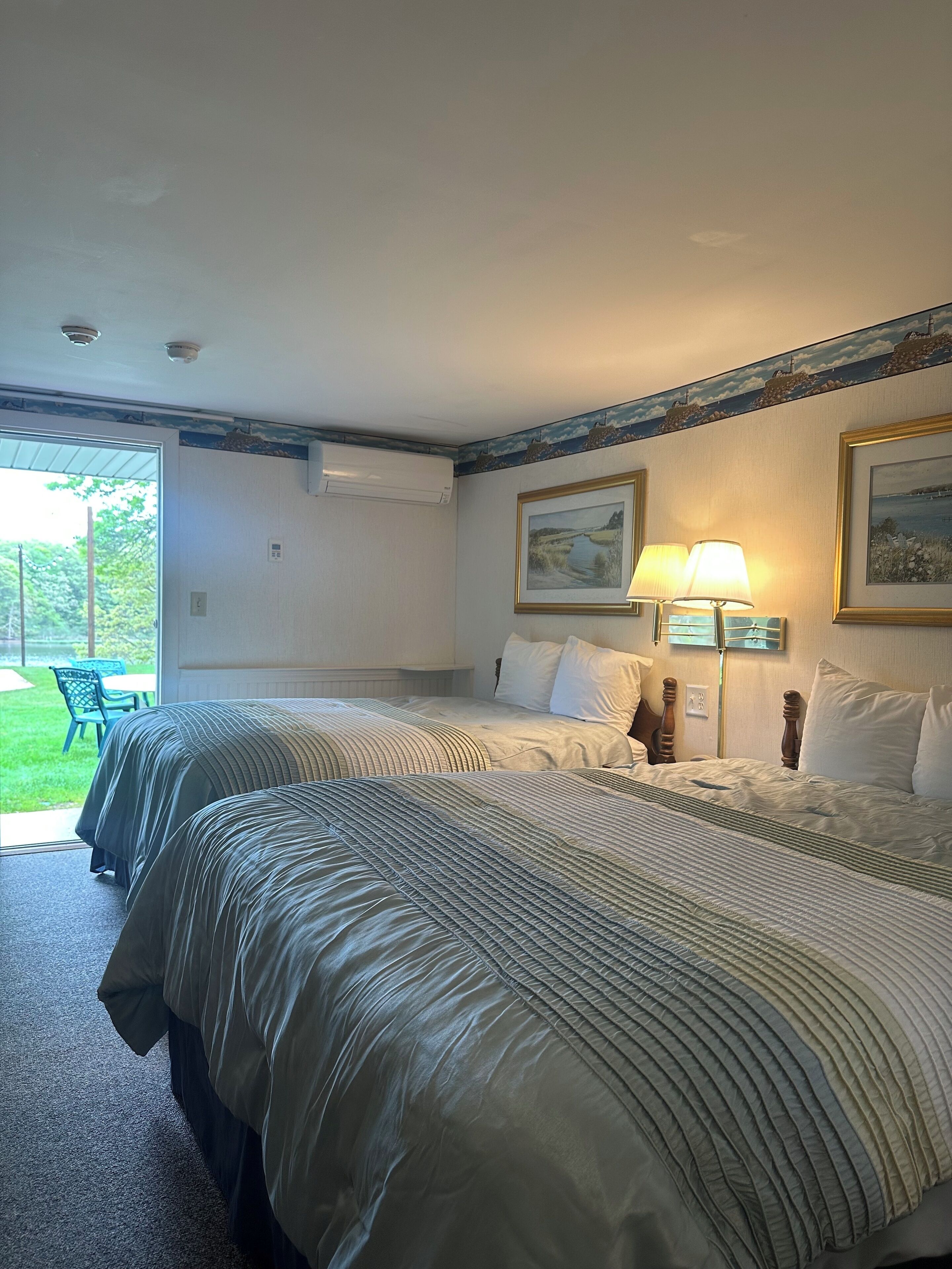 standard room, 1 queen and 1 full bed, waterfront | individually decorated, individually furnished, iron/ironing board