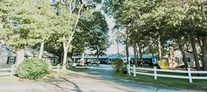 Exterior - Green Harbor Waterfront Lodging (East Falmouth)