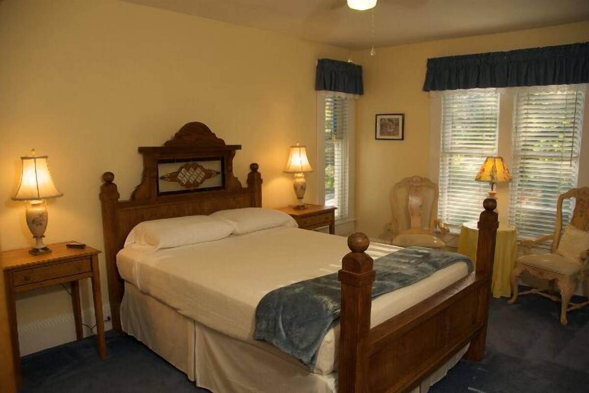 Luxury-Zimmer, 1 Schlafzimmer, Stadtblick (Lela Room)