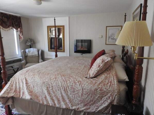 Deluxe Room, Private Bathroom (Gardenia Deluxe Room)