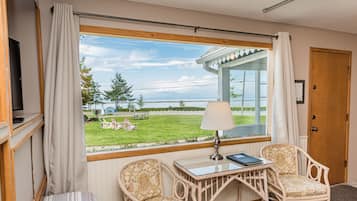 Cottage, Sea View, Kitchen, Jetted Tub | Vista desde la habitación