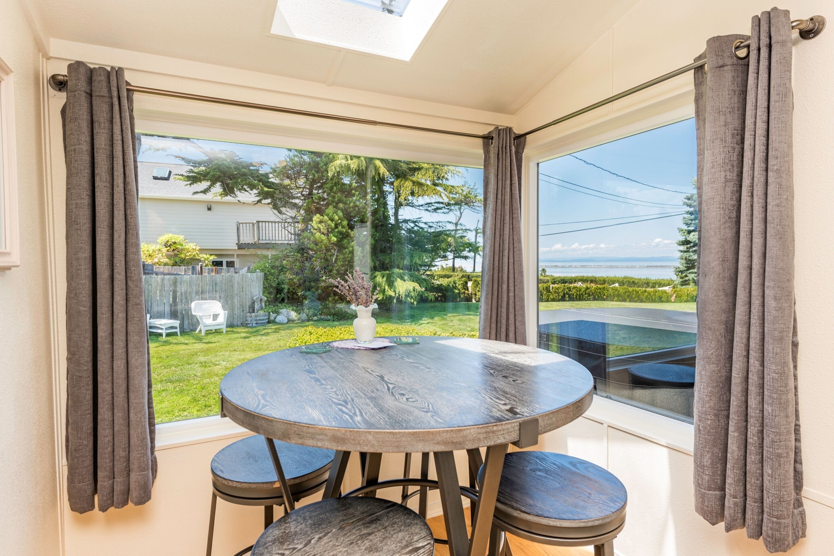 Foto - Juan de Fuca Waterfront Hotel & Cottages