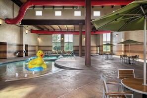 Indoor pool, open 6:00 AM to 11:00 PM, pool umbrellas, sun loungers - Holiday Inn Stevens Point - Convention Ctr by IHG (Stevens Point)