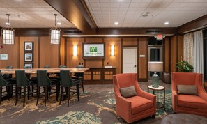 Exterior - Holiday Inn Stevens Point - Convention Ctr by IHG (Stevens Point)
