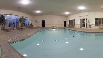 Una piscina techada