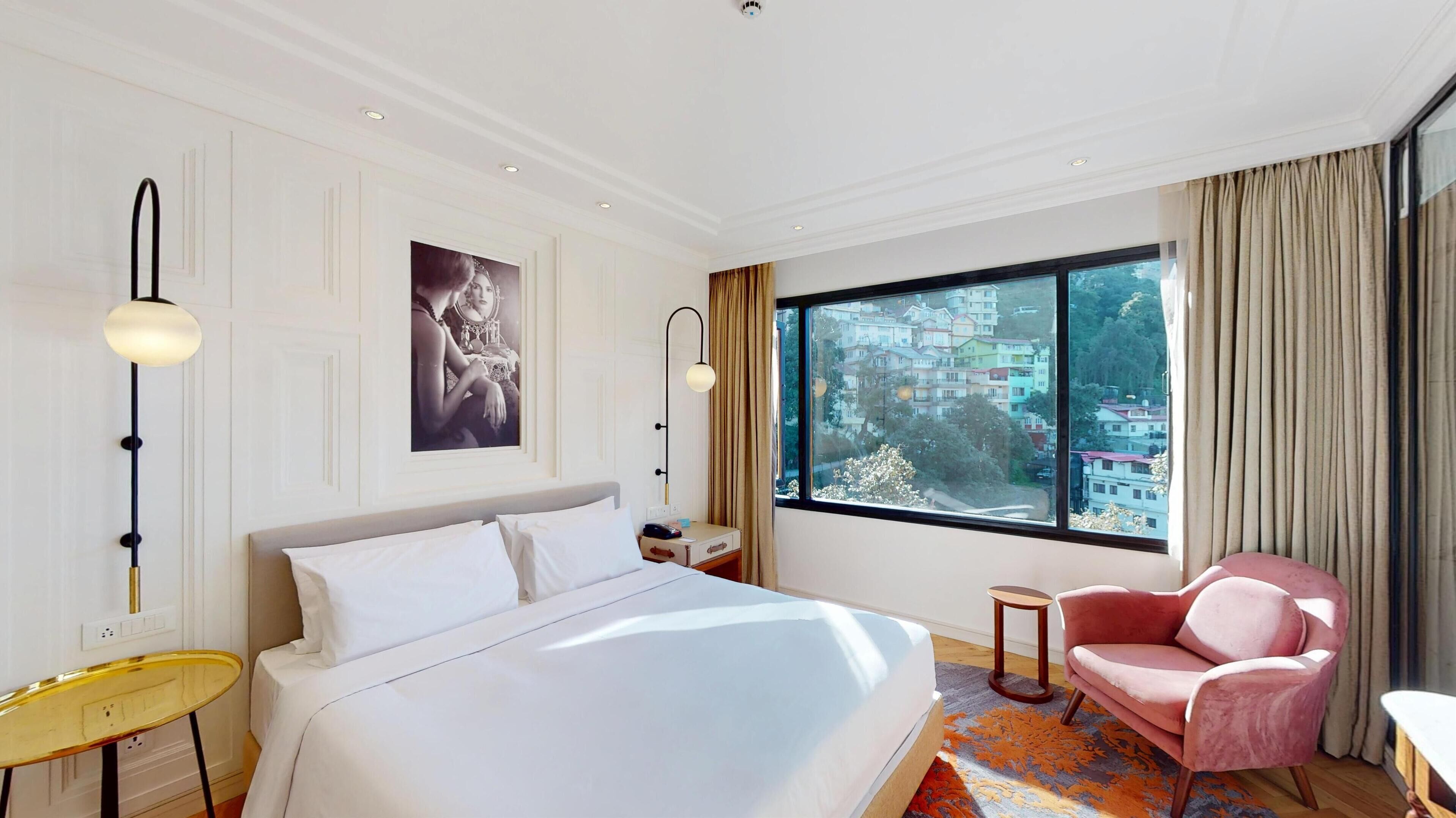 Minibar, in-room safe, desk, soundproofing