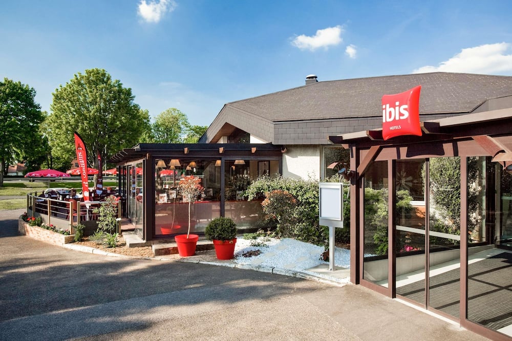 ibis Senlis