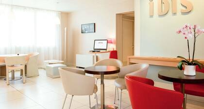 ibis Senlis