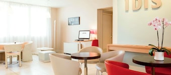 ibis Senlis