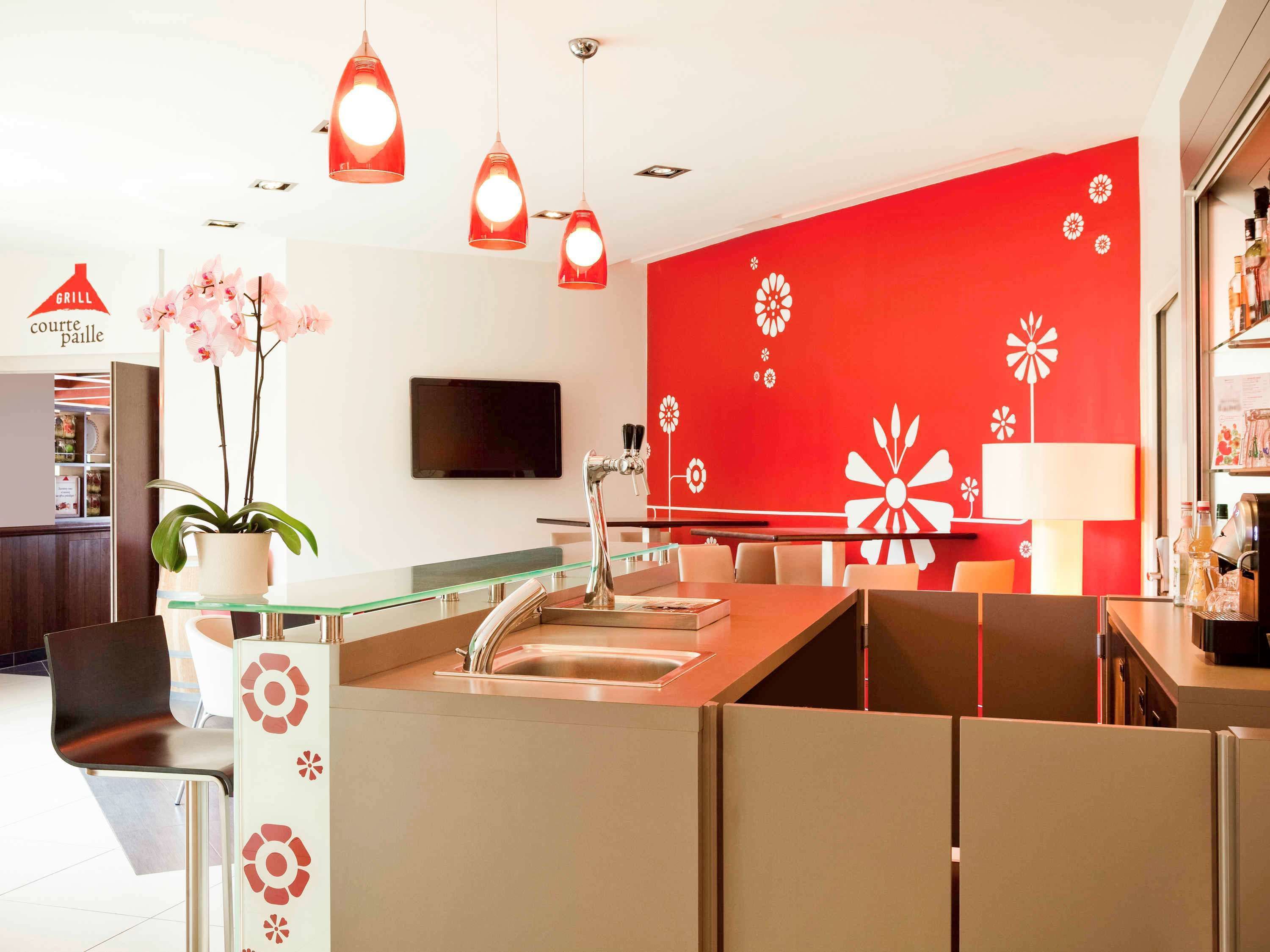 Bar (di hartanah)