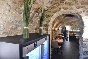 Daily buffet breakfast (EUR 18 per person)