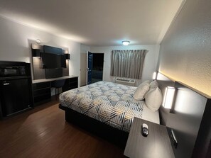 Skrivebord, skrivebord for bærbar PC, blendingsgardiner og lydisolert