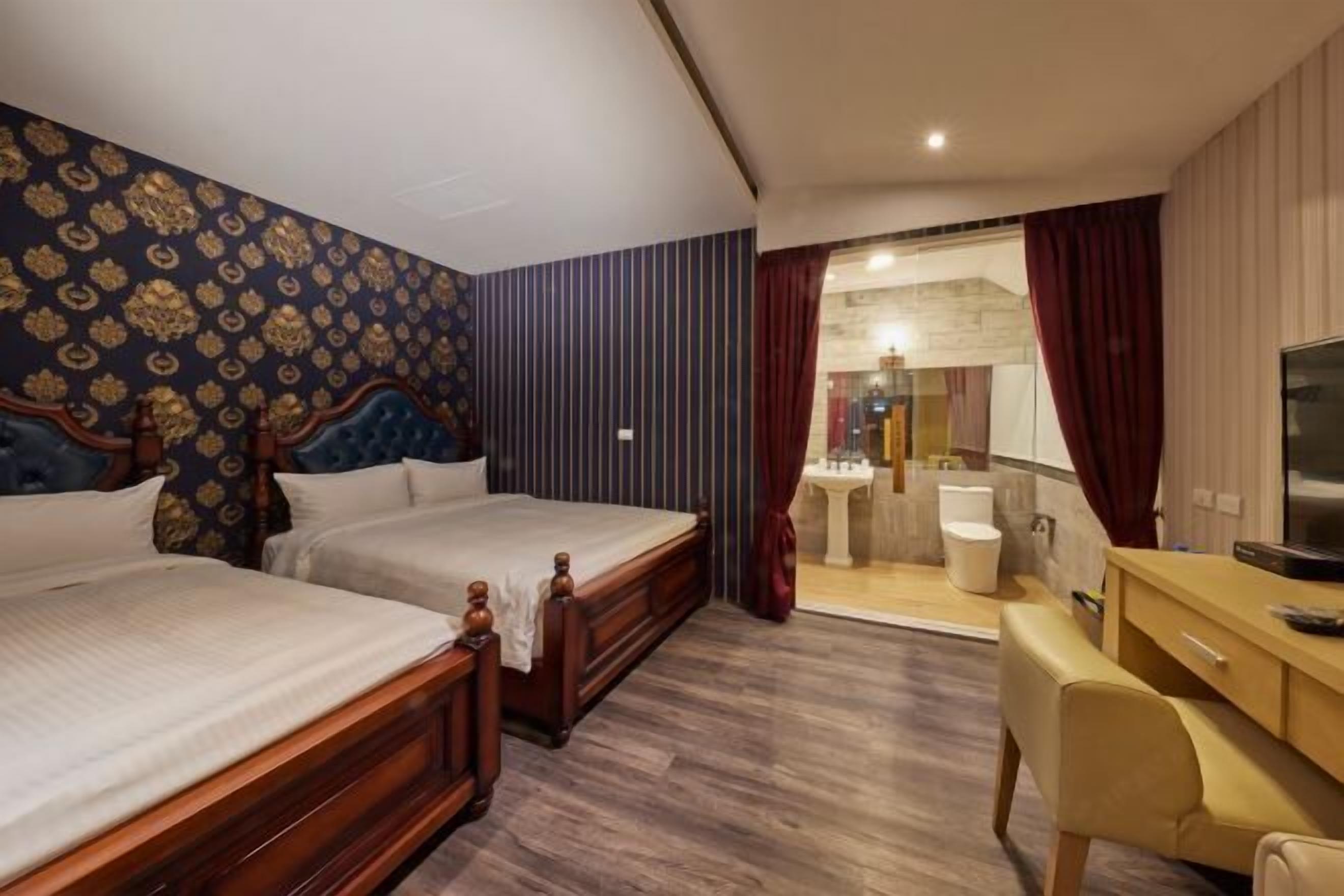 Desk, free WiFi, bed sheets