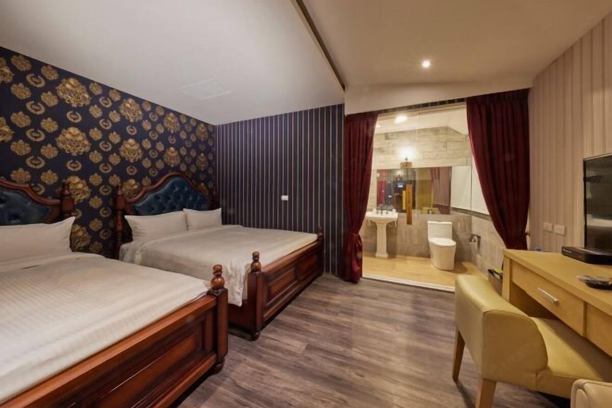 Desk, free WiFi, bed sheets