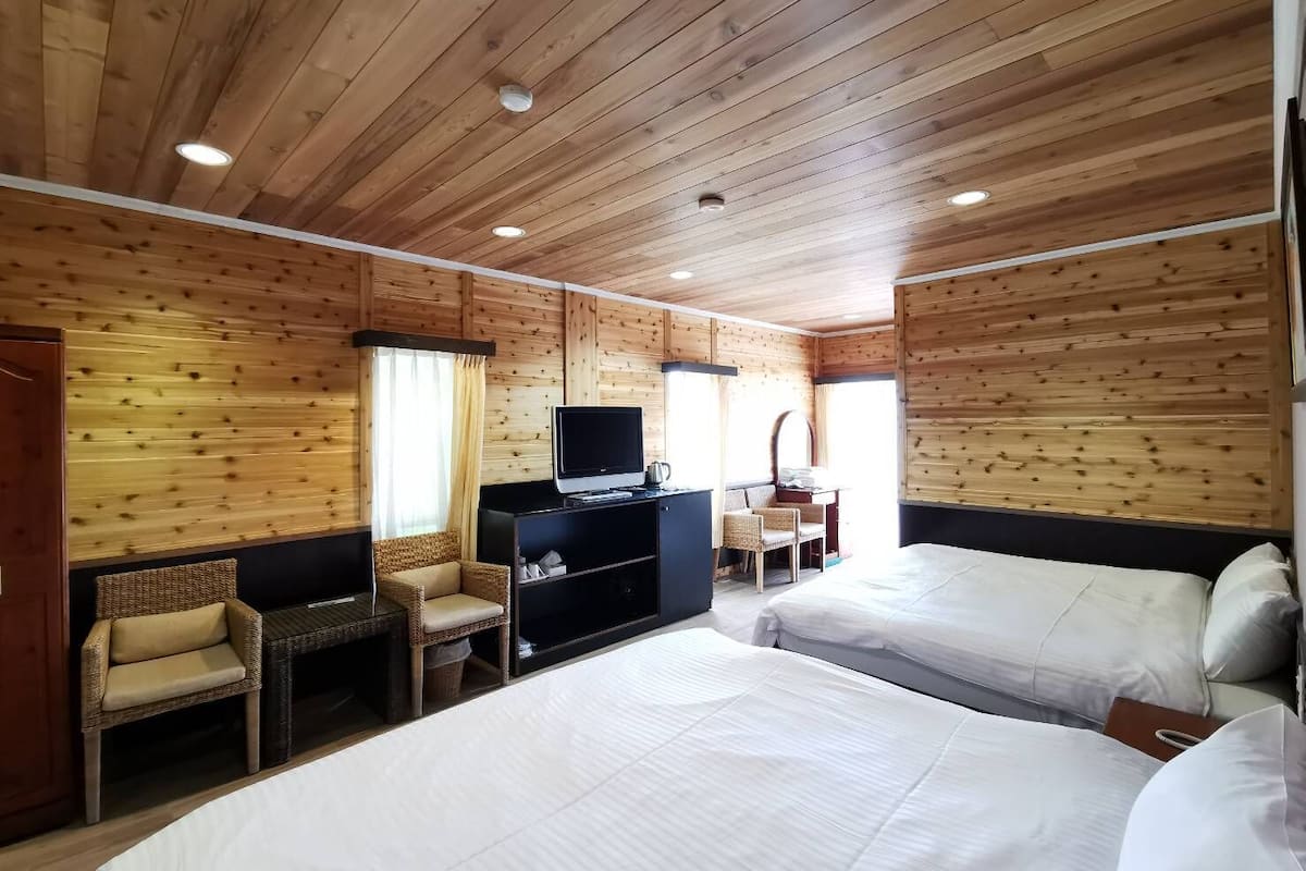 family quadruple room | 1 bedroom, free wifi, bed sheets