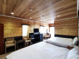 高砂物語四人房 | 免费 WiFi、床单