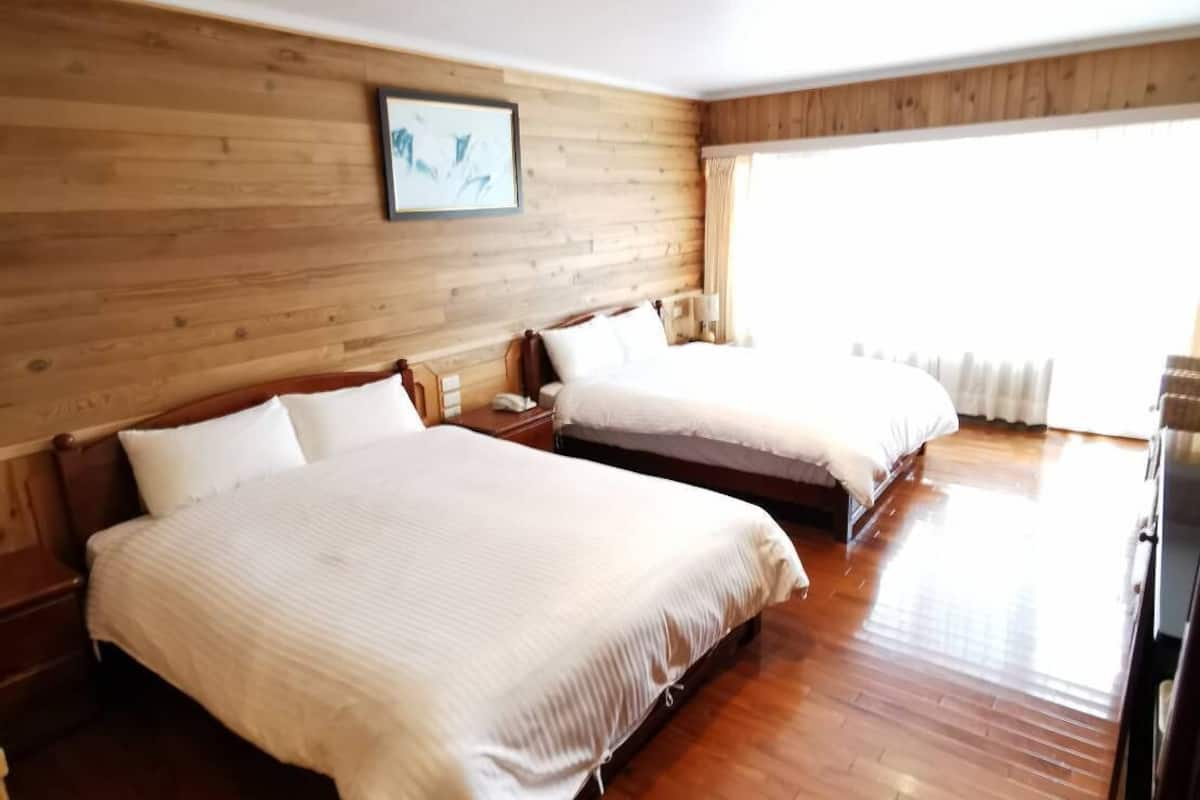 family quadruple room | 1 bedroom, free wifi, bed sheets