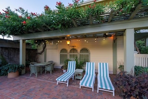 Alberca al aire libre por temporada