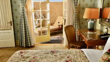 Habitación estándar, 1 cama King size, vista al jardín (Ofuro Room) | Ropa de cama de alta calidad y caja de seguridad en la habitación