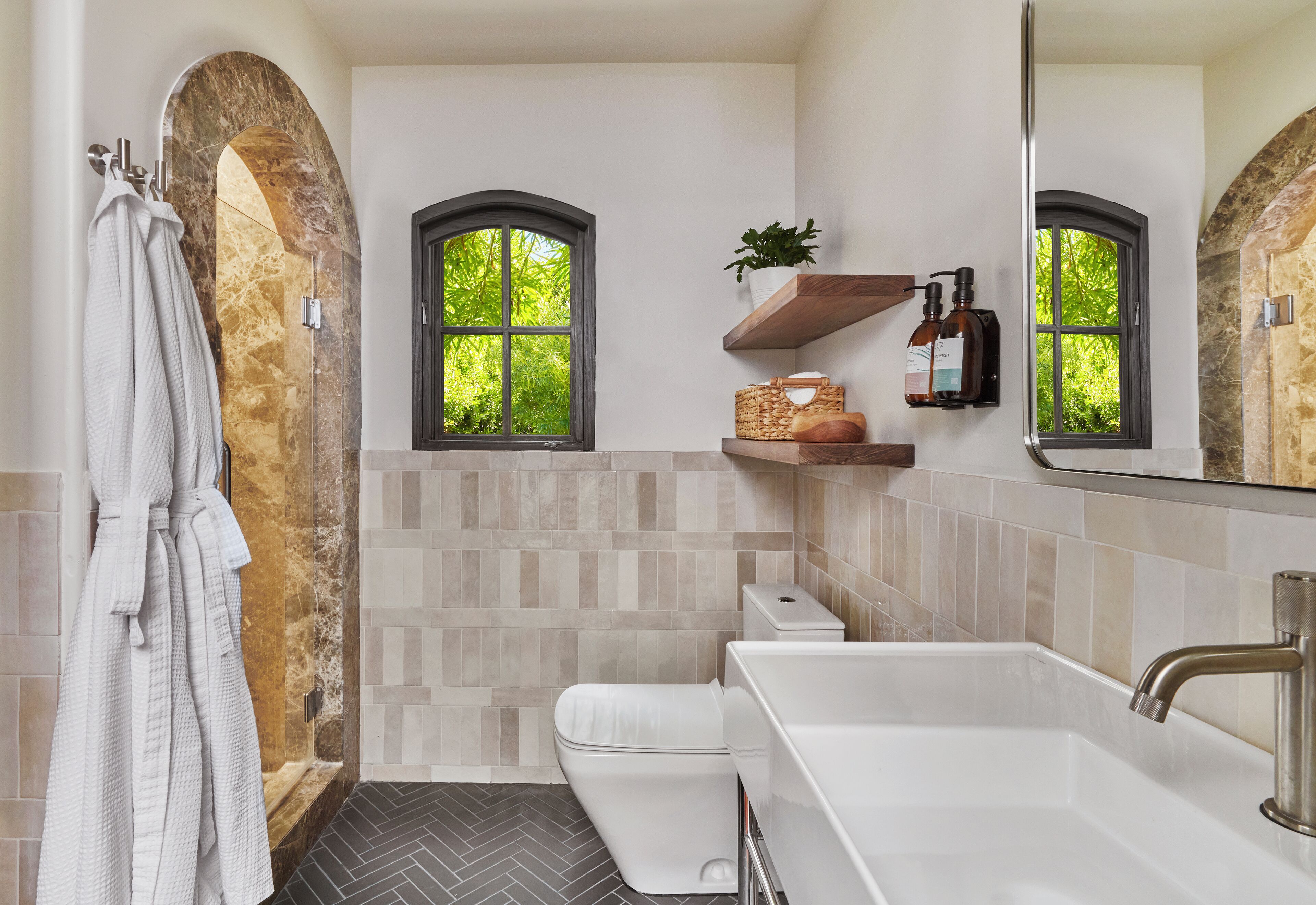 Photo - Lucille Palm Springs