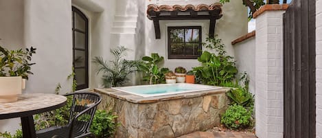 Superior Bungalow, Ensuite, Courtyard View | Terrace/patio