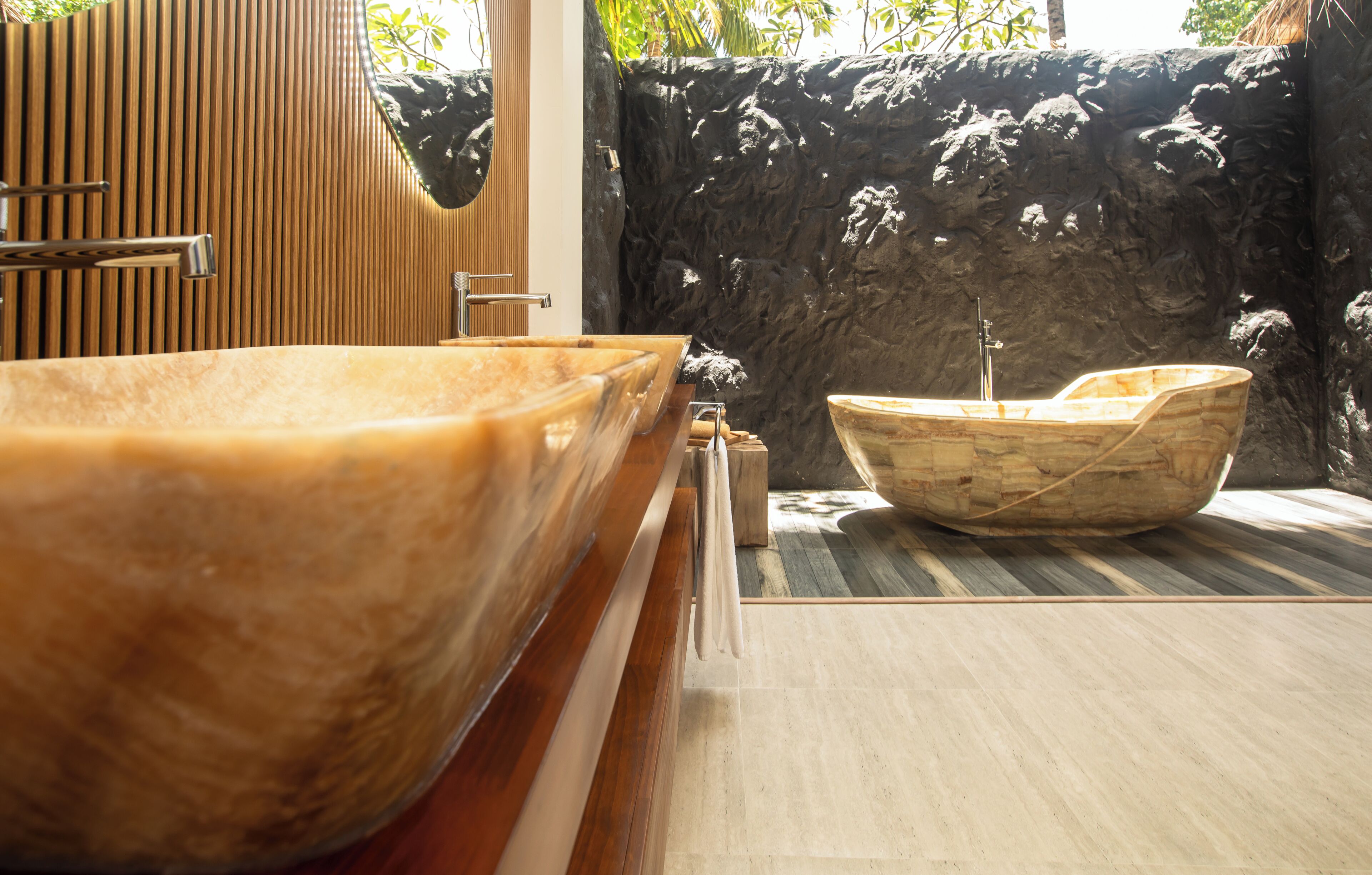 Svit - 3 sovrum (Mirihi Maa - Private Pool) | Sängtillbehör av högsta kvalitet, duntäcken och minibar