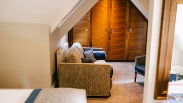 Suite (The Noble)