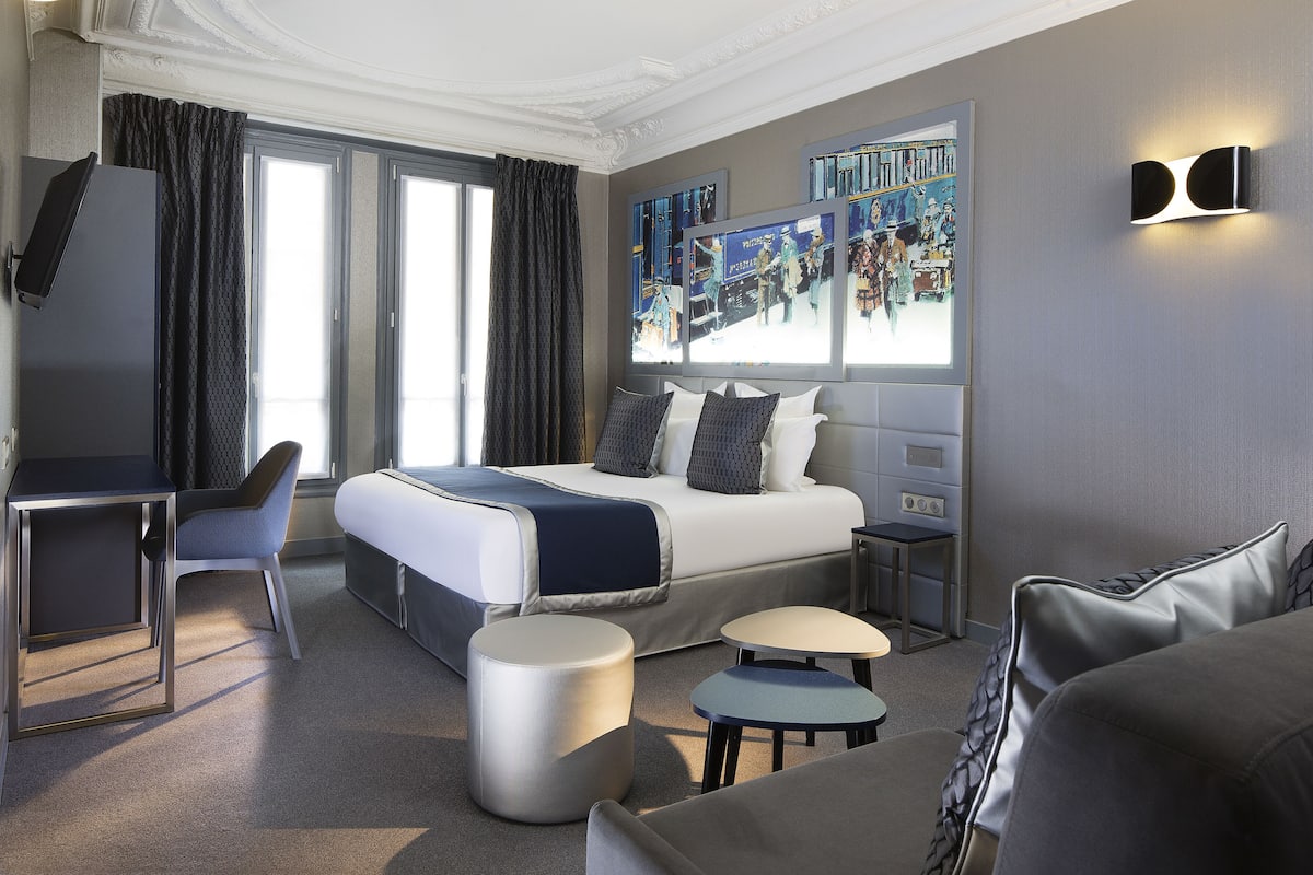 Quadruple Room | In-room safe, desk, laptop workspace, soundproofing