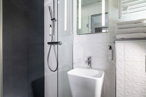 Bathroom - Hotel Palym (Paris)