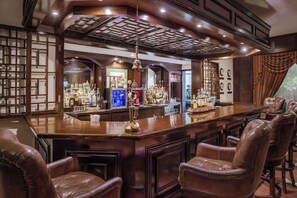 2 bars/lounges, poolside bar - Sarova Stanley Hotel, Nairobi (Nairobi)