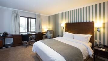 Signature Double Room, 1 Double Bed | Desk, iron/ironing board, free cots/infant beds, free WiFi