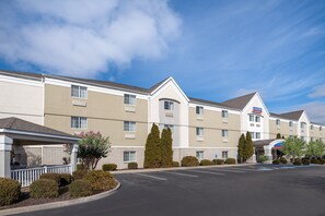 Exterior - Candlewood Suites Elkhart by IHG (Elkhart)