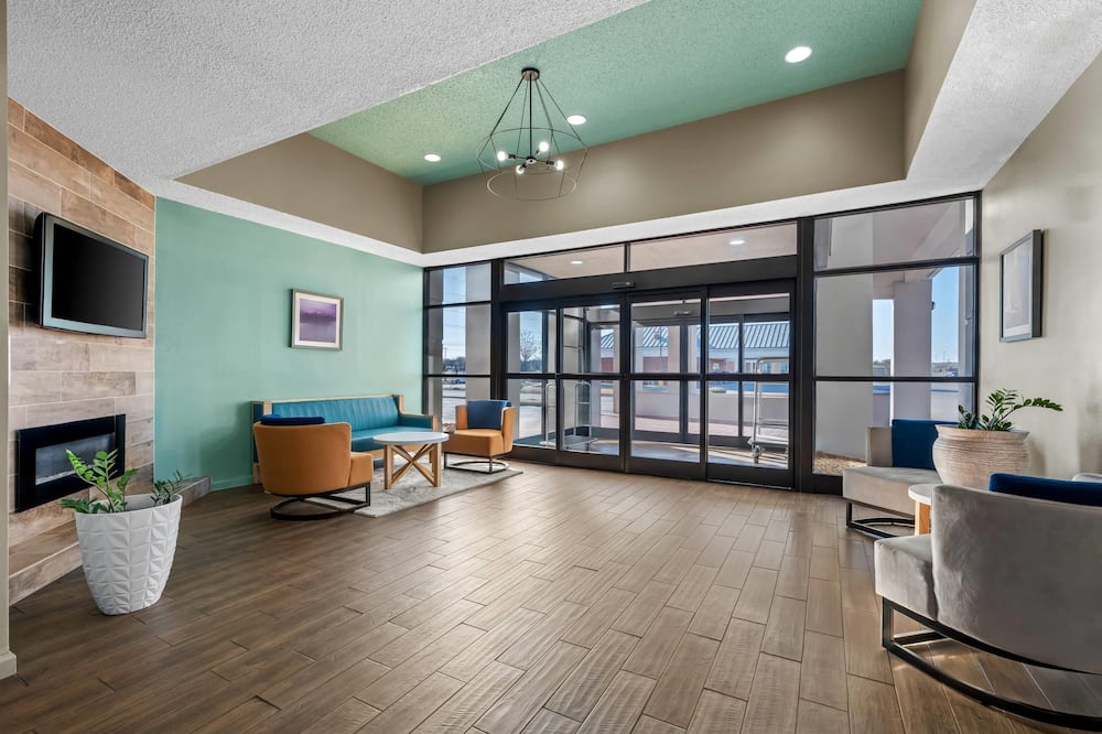 MainStay Suites Decatur River City