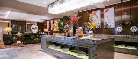 Premium bedding, down duvets, minibar, in-room safe