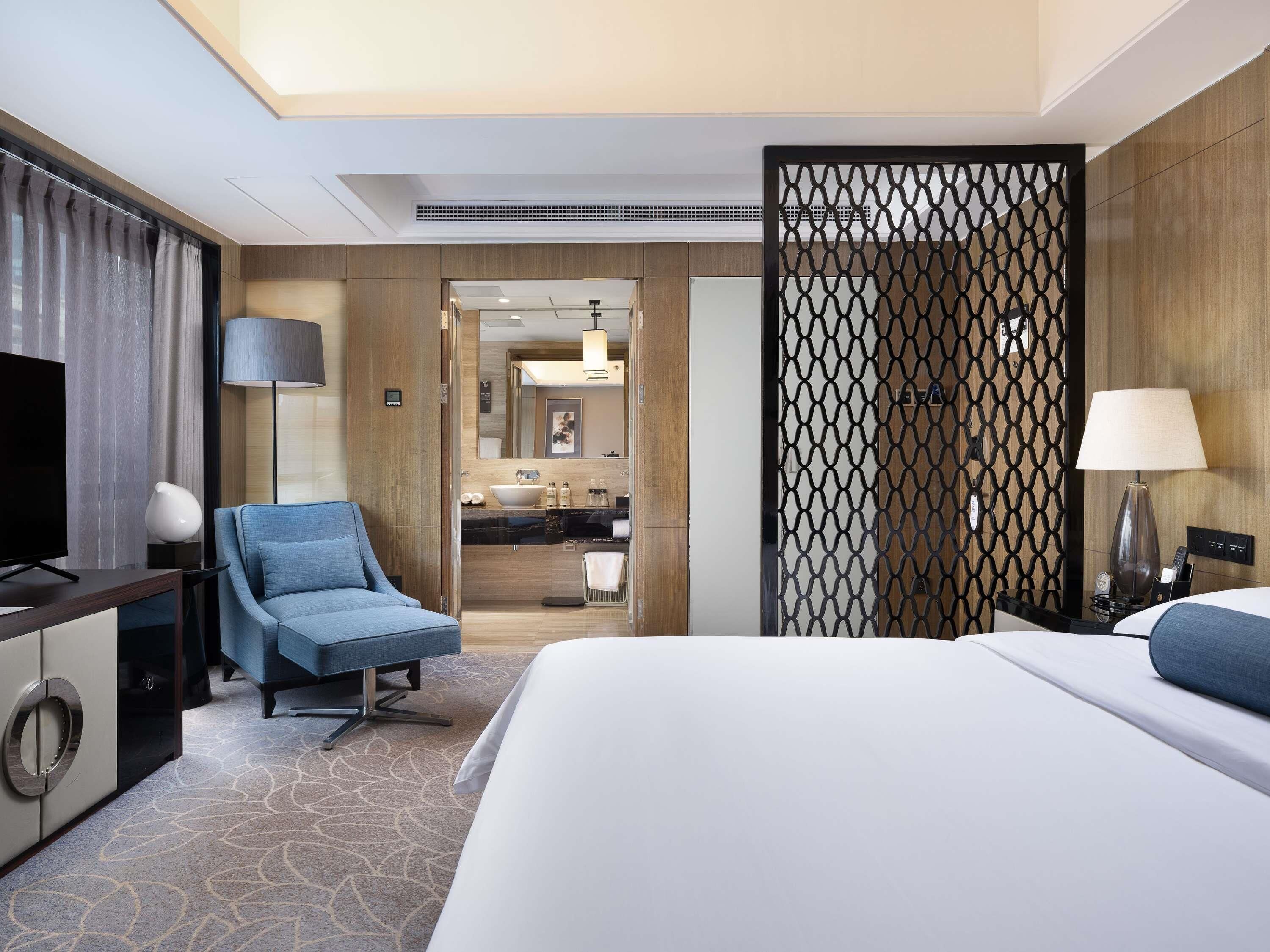 Executive Room, 1 King Bed