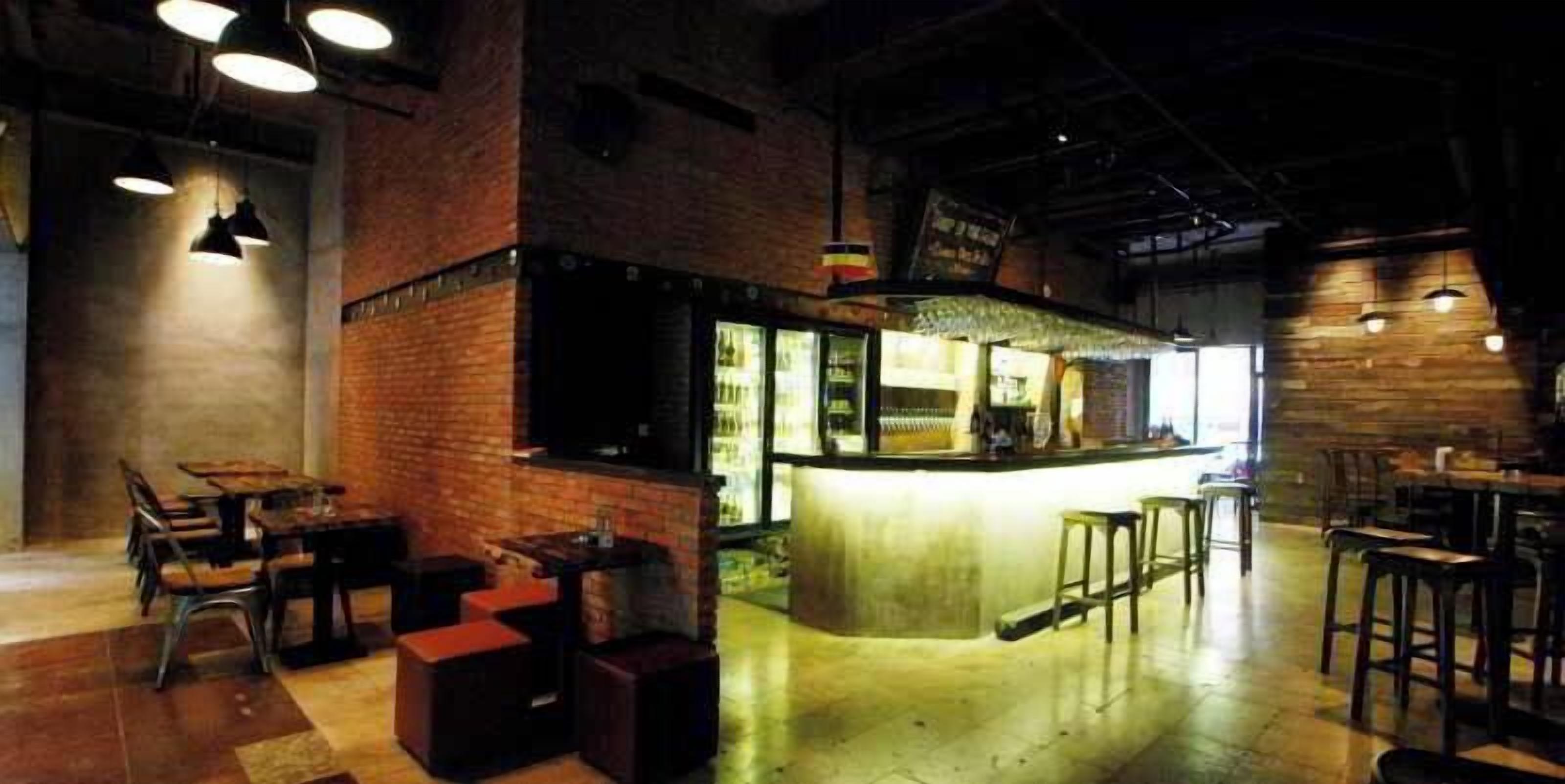 Bar (en la propiedad)