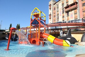 Children's pool - Europa-Park Erlebnis-Resort, Hotel Castillo Alcazar (Rust)