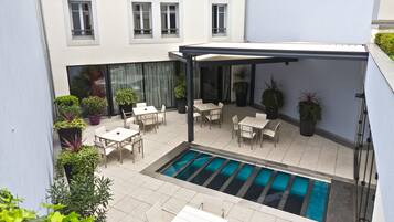 Zimmer | Blick auf den Innenhof