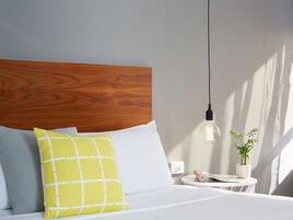 Wifi gratis y ropa de cama