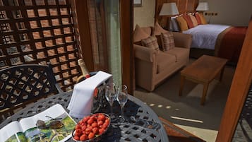 Superior-rum - utsikt mot golfbanan | Balkong